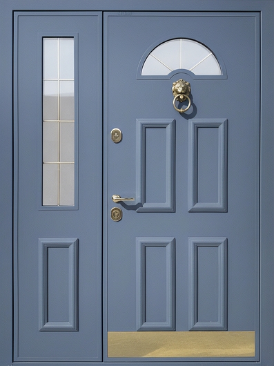 Полуторная входная термодверь со скрытыми петлями, кнокером, отбойником и остеклением (отделка – МДФ RAL с багетом)