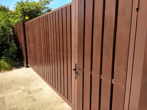 Деревянные ворота